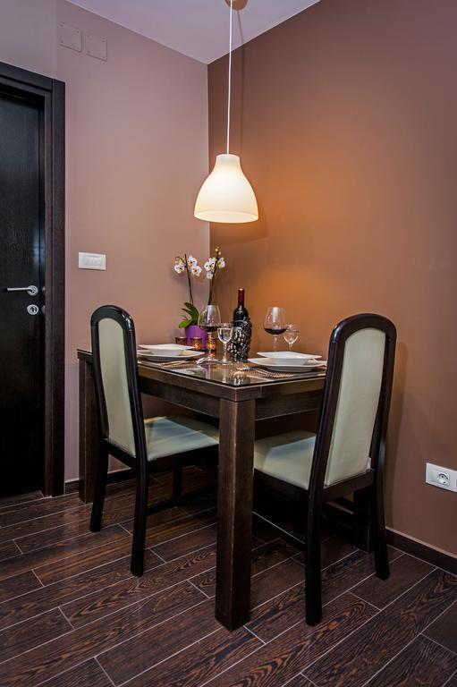 Apartments Casa Dekic โรวีน ภายนอก รูปภาพ